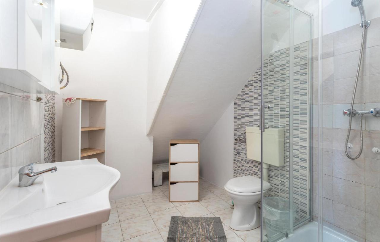 Lovely Apartment In Stara Baska 1 With Kitchen 외부 사진